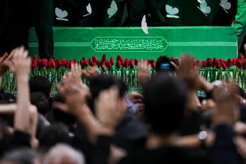 ایران‌یاران جوان هرمزگان برای حضور در مراسم بدرقه رهبر شهید دعوت کرد