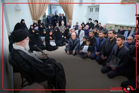 لحظاتی منتشرنشده از دیدارهای صمیمانه خانواده‌های معظم شهدا با رهبر شهید انقلاب