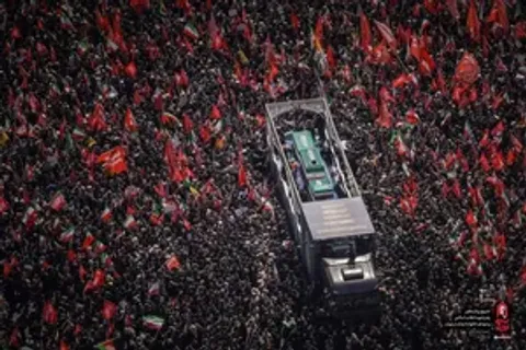امام جمعه سنندج: تشییع رهبر شهید، پیام وحدت به جهان فرستاد