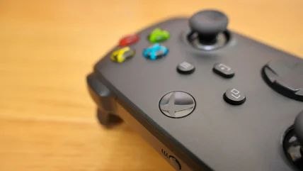 چگونه دریفت دسته‌های PS5 و Xbox را برطرف کنیم؟