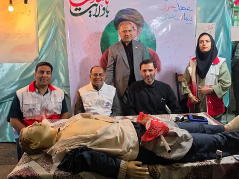 مدیرکل ورزش و جوانان اصفهان از غرفه خدمات سلامت‌محور هیئت پزشکی ورزشی بازدید کرد