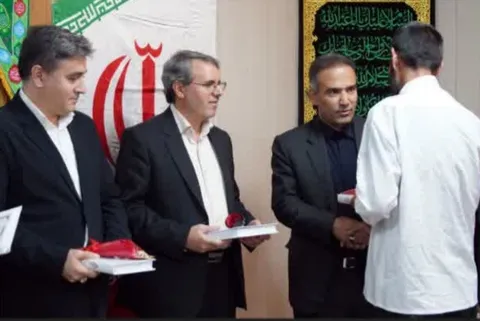 آزادی ۳۰ محکوم مالی در اسلام‌آباد غرب با مشارکت خیران/ آزادی محکومان مالی جلوه‌ای از رأفت اسلامی و عدالت ترمیمی است