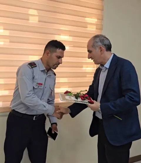 تجلیل از دو آتش‌نشان فردیسی سازنده دستگاه لولا کن