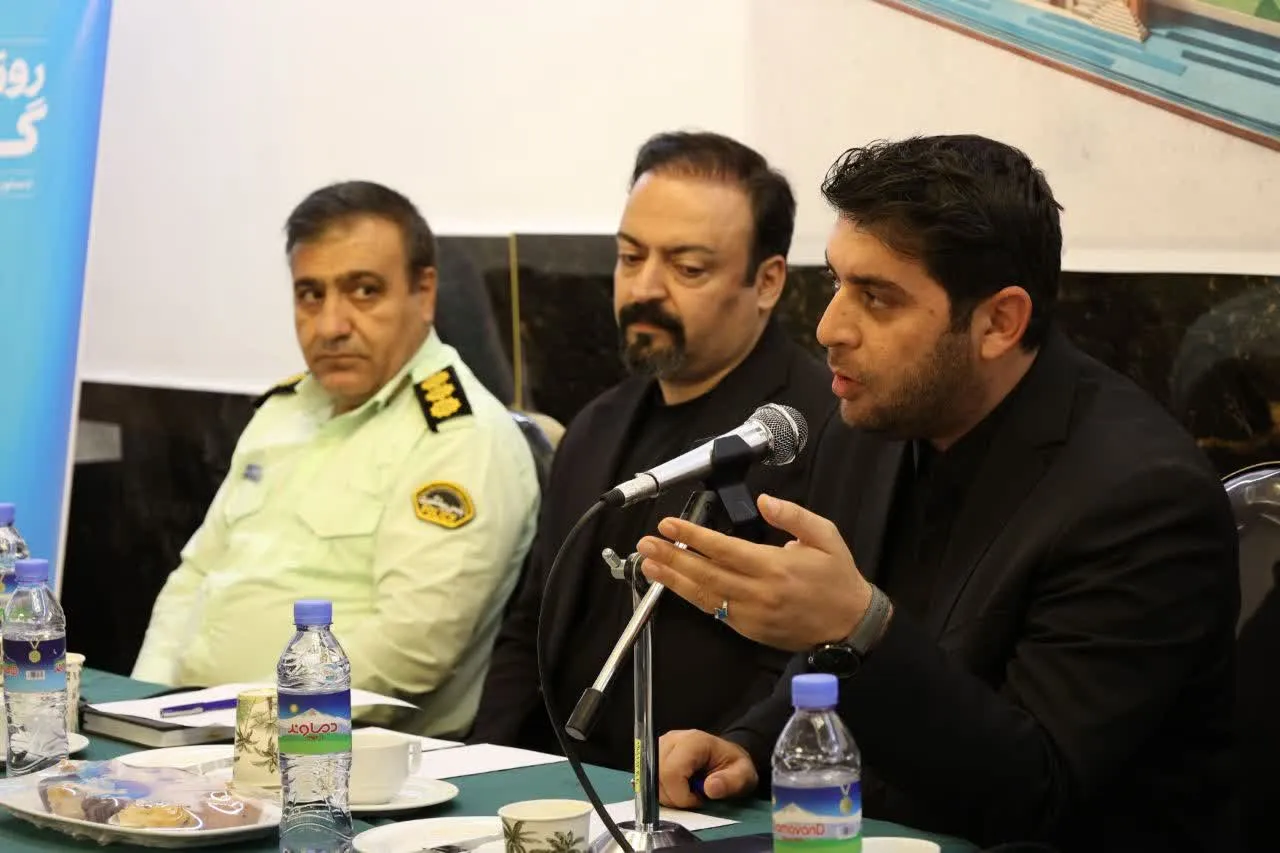 سنندج به قطب صادرات صنایع‌دستی غرب کشور تبدیل می‌شود
