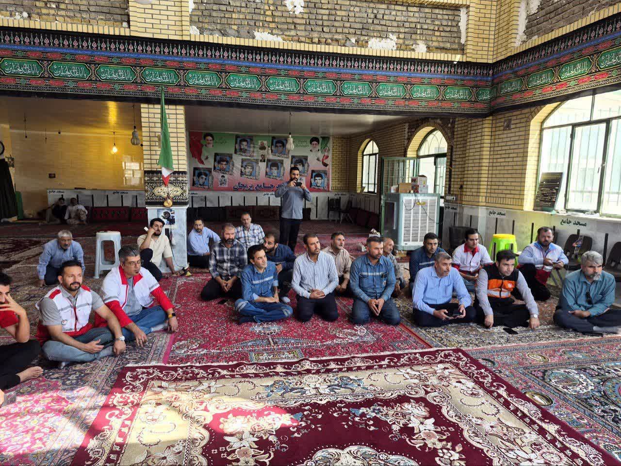 اجرای مانور عملیاتی سیلاب با حضور دستگاه‌های اجرایی در شهرستان بوئین‌زهرا