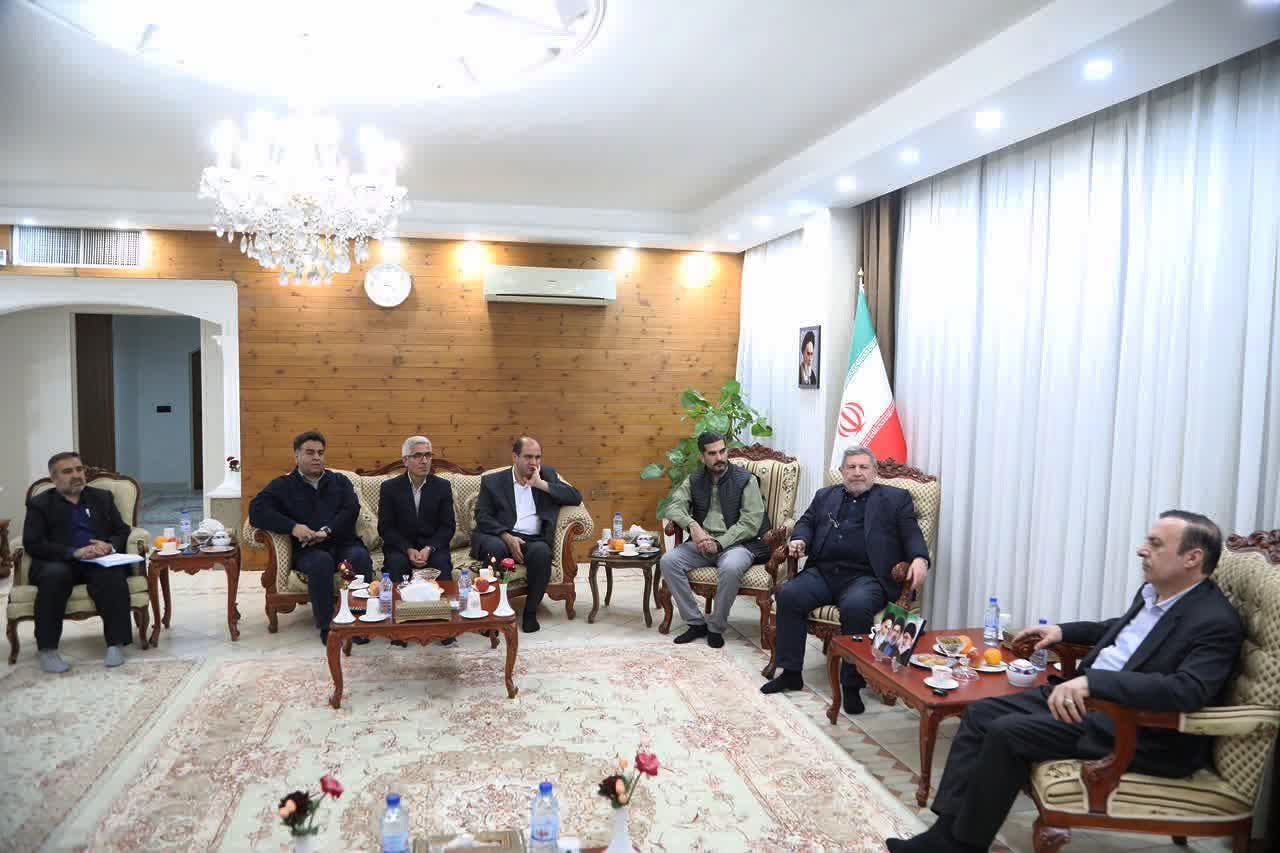 دولت با تمام توان برای آرامش معیشتی مردم در میدان است/ قزوین تصویری قدرتمند از وحدت ملی به جهان مخابره کرد دولت با تمام توان برای آرامش معیشتی مردم در میدان است/ قزوین تصویری قدرتمند از وحدت ملی به جهان مخابره کرد