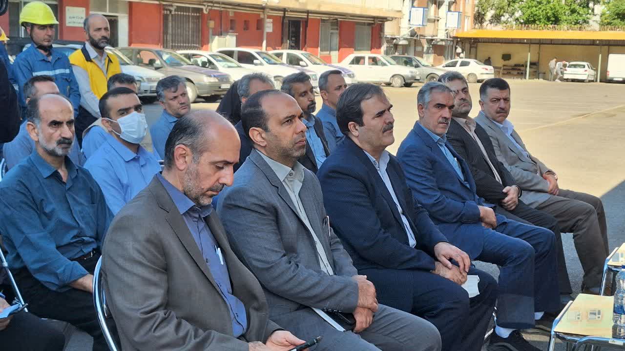 خدمات شرکت توزیع نیروی برق به صورت جهادی و شبانه روزی موجب رضایت مردم شده است 