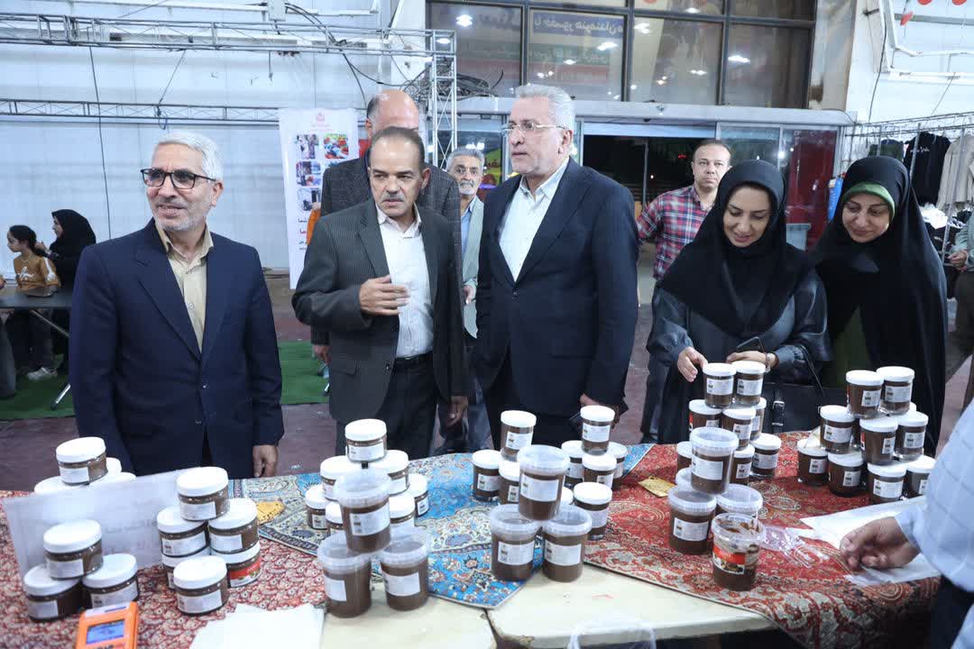 نمایشگاه اقوام، رنگین‌کمانی از فرهنگ‌ها و سنت‌های ایران در قزوین است
