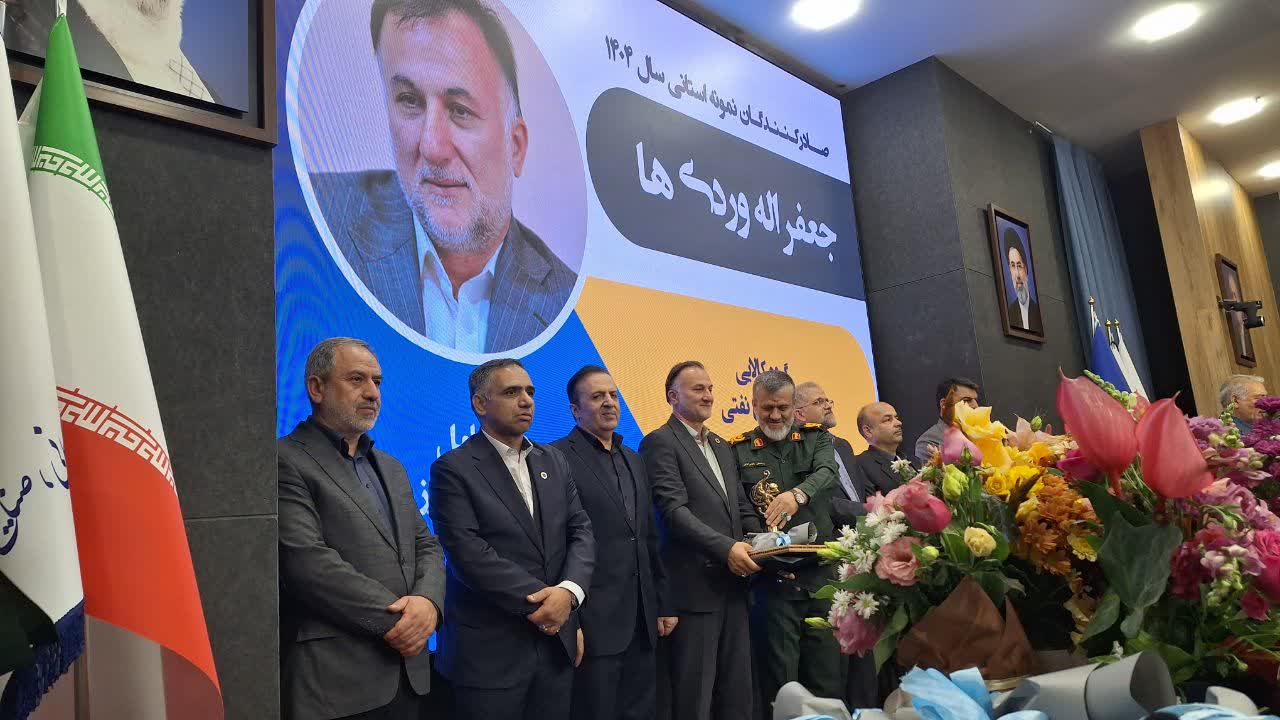 مشکلات ارزی و لجستیکی مهمترین چالش صادرکنندگان کشور است مشکلات ارزی و لجستیکی مهمترین چالش صادرکنندگان کشور است
