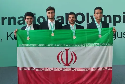 دانش آموز استان فارسی بر قله هوش مصنوعی جهان ایستاد