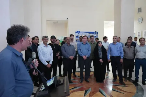 بنادر بوشهر در جنگ ۴۰ روزه نماد ایستادگی جبهه اقتصادی بودند