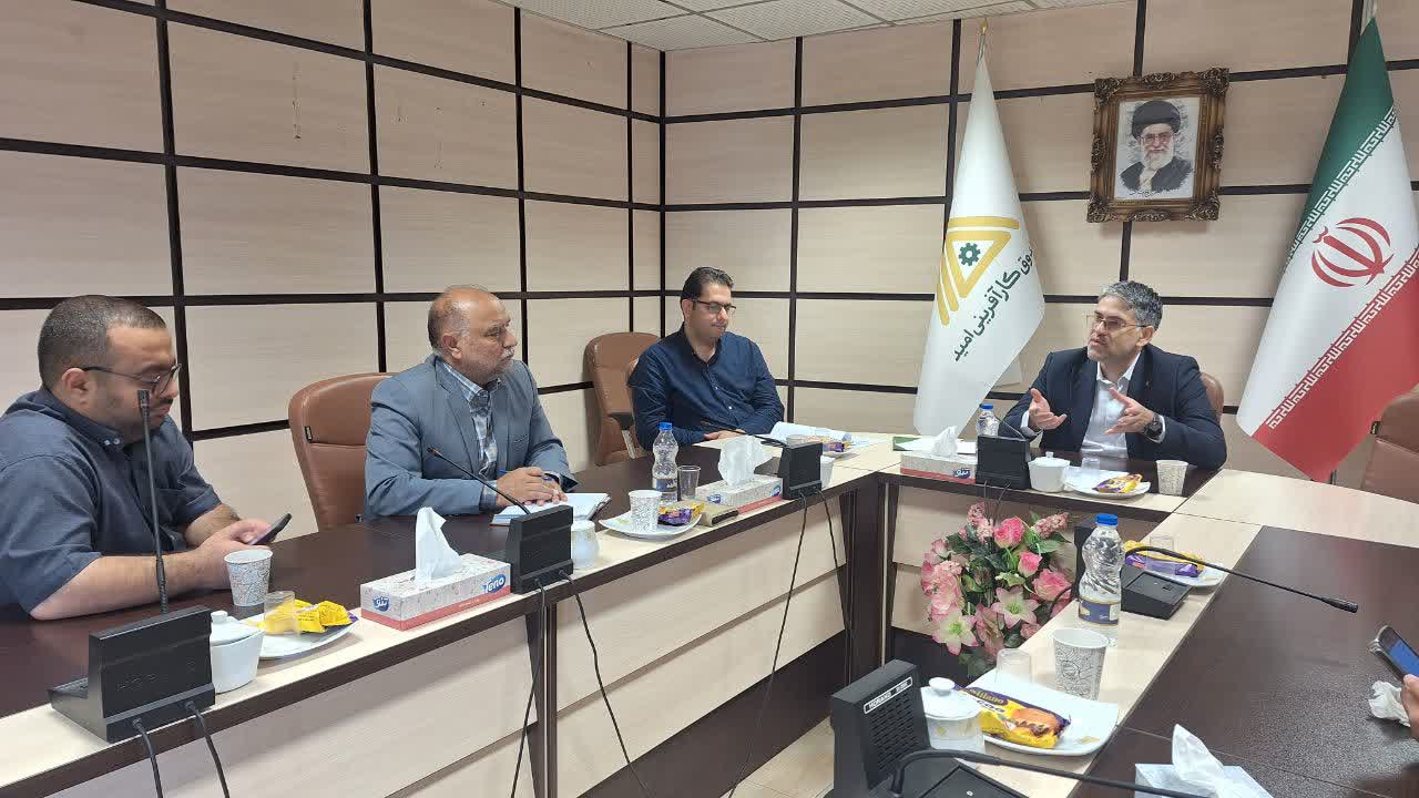 پرداخت ۳۹۶ میلیارد تومان تسهیلات اشتغال به مشاغل خرد در قزوین پرداخت ۳۹۶ میلیارد تومان تسهیلات اشتغال به مشاغل خرد در قزوین