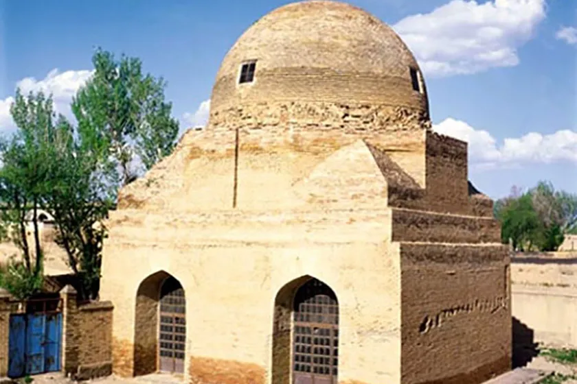 مسجد جامع سجاس و قروه قدیمی‌ترین آثار تاریخی استان زنجان