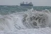 تداوم تلاطم در فرا ساحل استان بوشهر تا پایان امروز