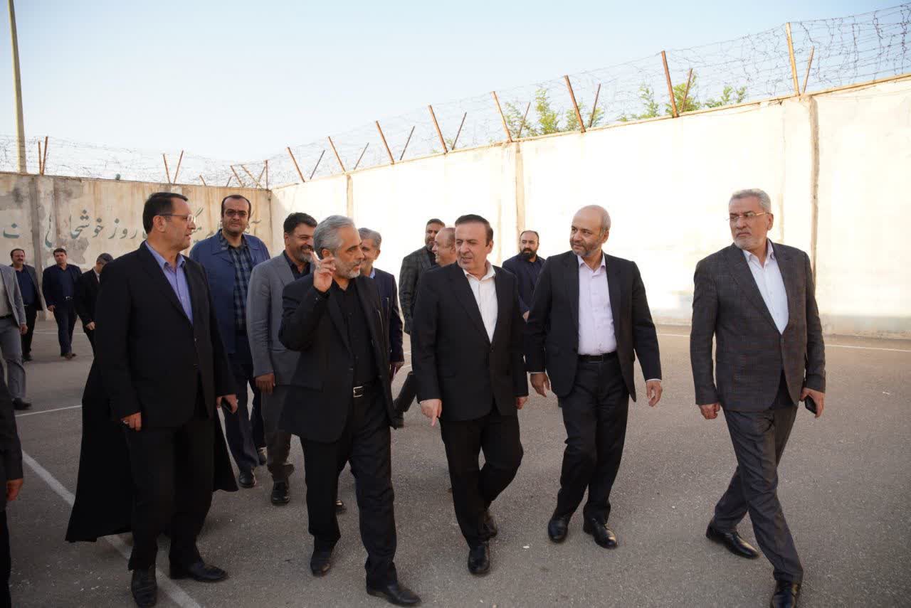  زندان مرکزی و کانون اصلاح و تربیت قزوین نیازمند توجه و حمایت بیشتر هستند