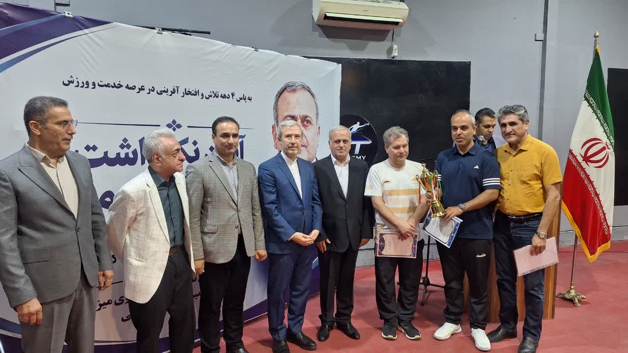 رئیس فدراسیون تنیس روی میز کشور: خدمات دکتر محمدی در تنیس روی میز قزوین ماندگار است