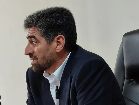 تخریب مسئولان در شرایط جنگی، بازی در زمین دشمن است