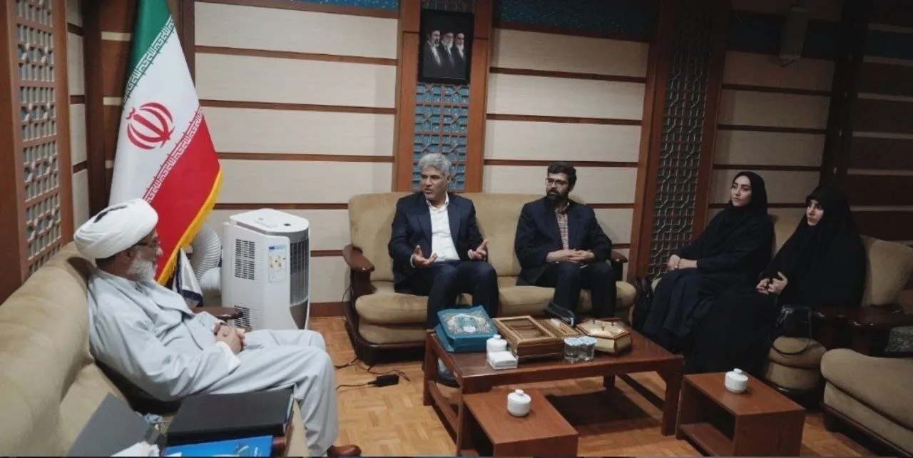 دیدار دبیر شورای عالی انقلاب فرهنگی با رئیس فدراسیون شمشیربازی