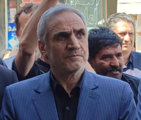 پلمب ۱۰ بنگاه املاک متخلف در رباط‌کریم/ برخورد با ساخت‌وسازهای غیرمجاز تشدید شد 