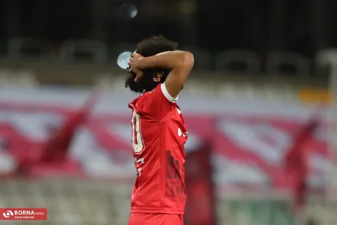 معامله‌گری: تلاش می‌کنم چپ تیم ملی در قُرق پرسپولیسی‌ها باقی بماند/ هنوز حسرت بدبیاری‌های تیم امید را می‌خورم