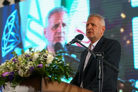 رئیس اتحادیه طلا و جواهر اصفهان: طراحی ایرانی باید به برند متمایز این صنعت تبدیل شود