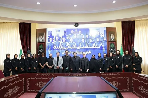  دنیامالی: دختران روئینگ به دستاوردهای خوبی رسیده‌اند/ هدف اصلی فدراسیون باید موفقیت در المپیک لس‌آنجلس باشد