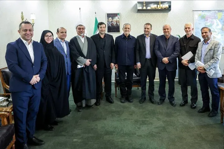 بزشکیان: ماذا يفعل ترامب لحرمان إيران من حقوقها القانونية؟