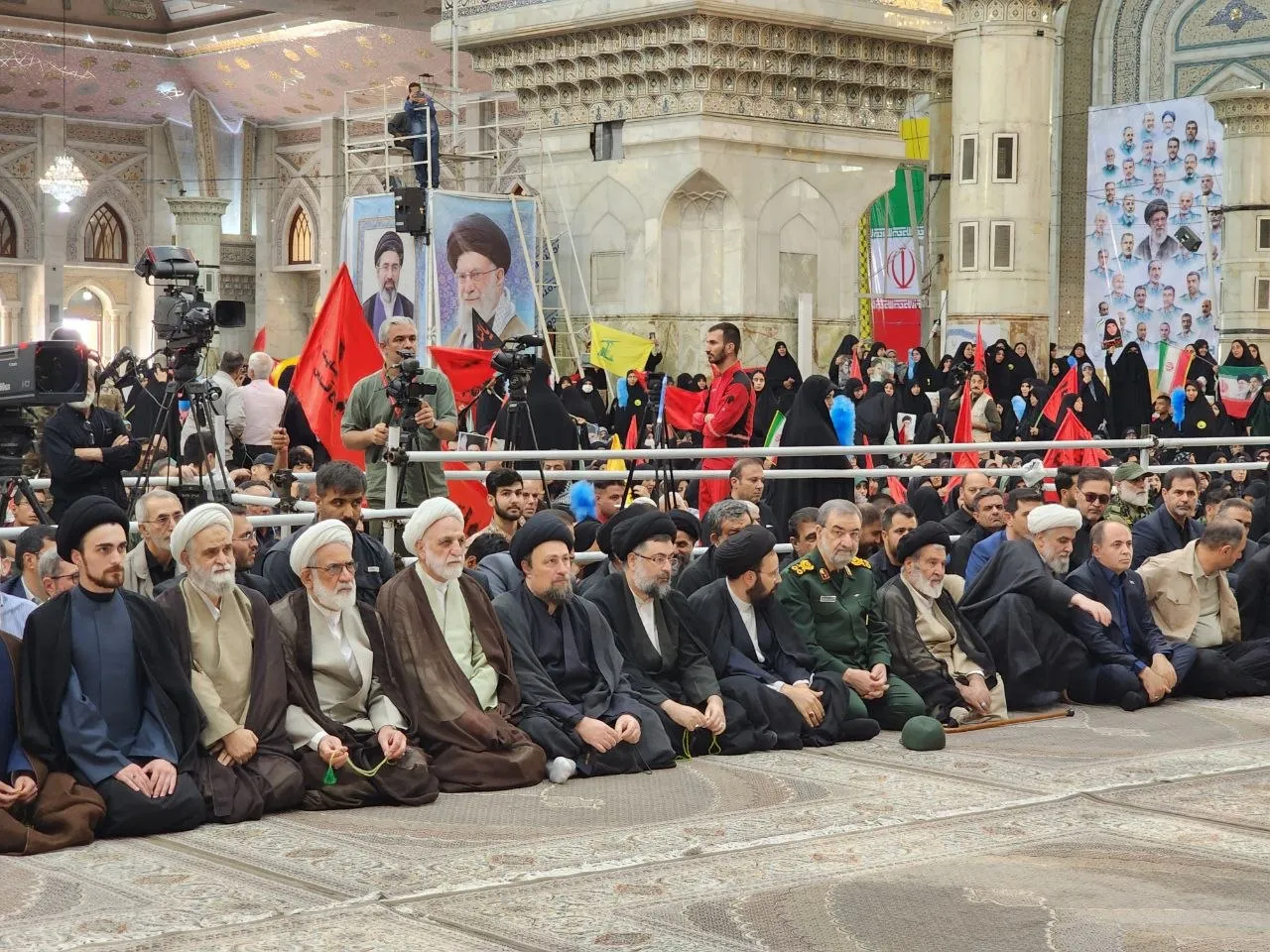 Iran Marks 37th Anniversary of Ayatollah Khomeini's Passing Amid Ongoing Conflict