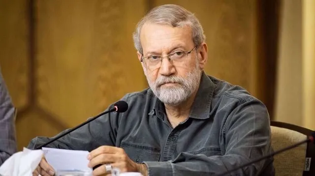طعنه سنگین لاریجانی به وزیر جنگ آمریکا