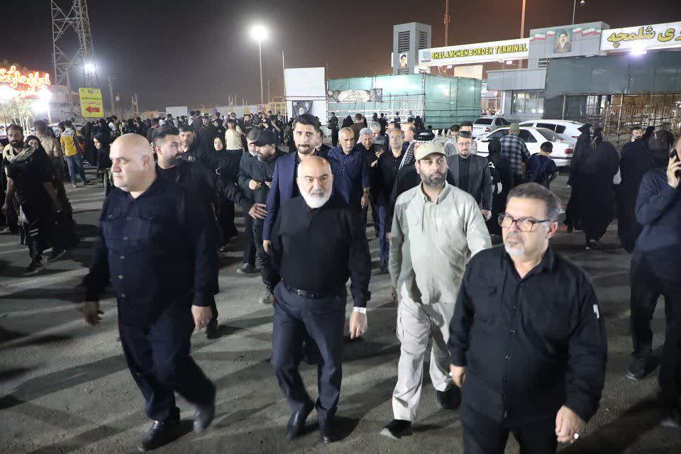 استاندار خوزستان: ثبت تردد ۱.۸ میلیون زایر در مرزهای شلمچه و چذابه / خدمات رسانی تا عبور آخرین زایر ادامه دارد + عکس