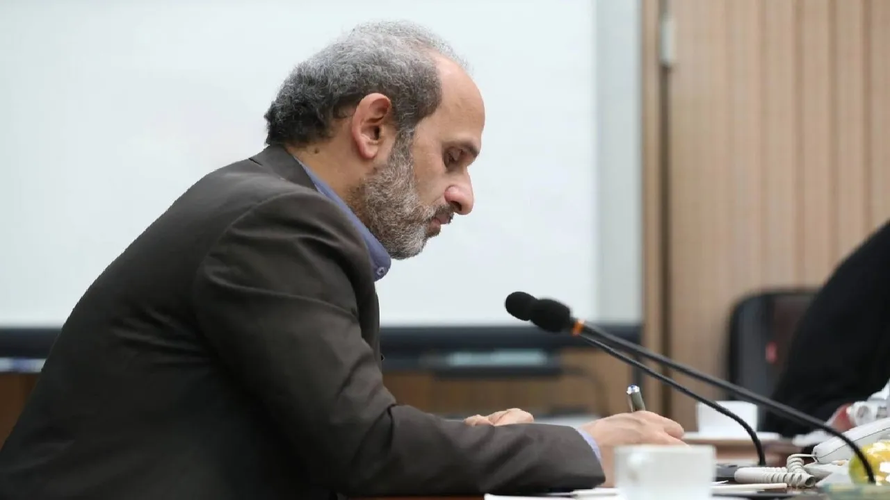 رسانه ملی در خط مقدم جنگ روایت‌ها ایستاده است