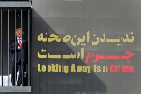 نمایش در میدان تجریش