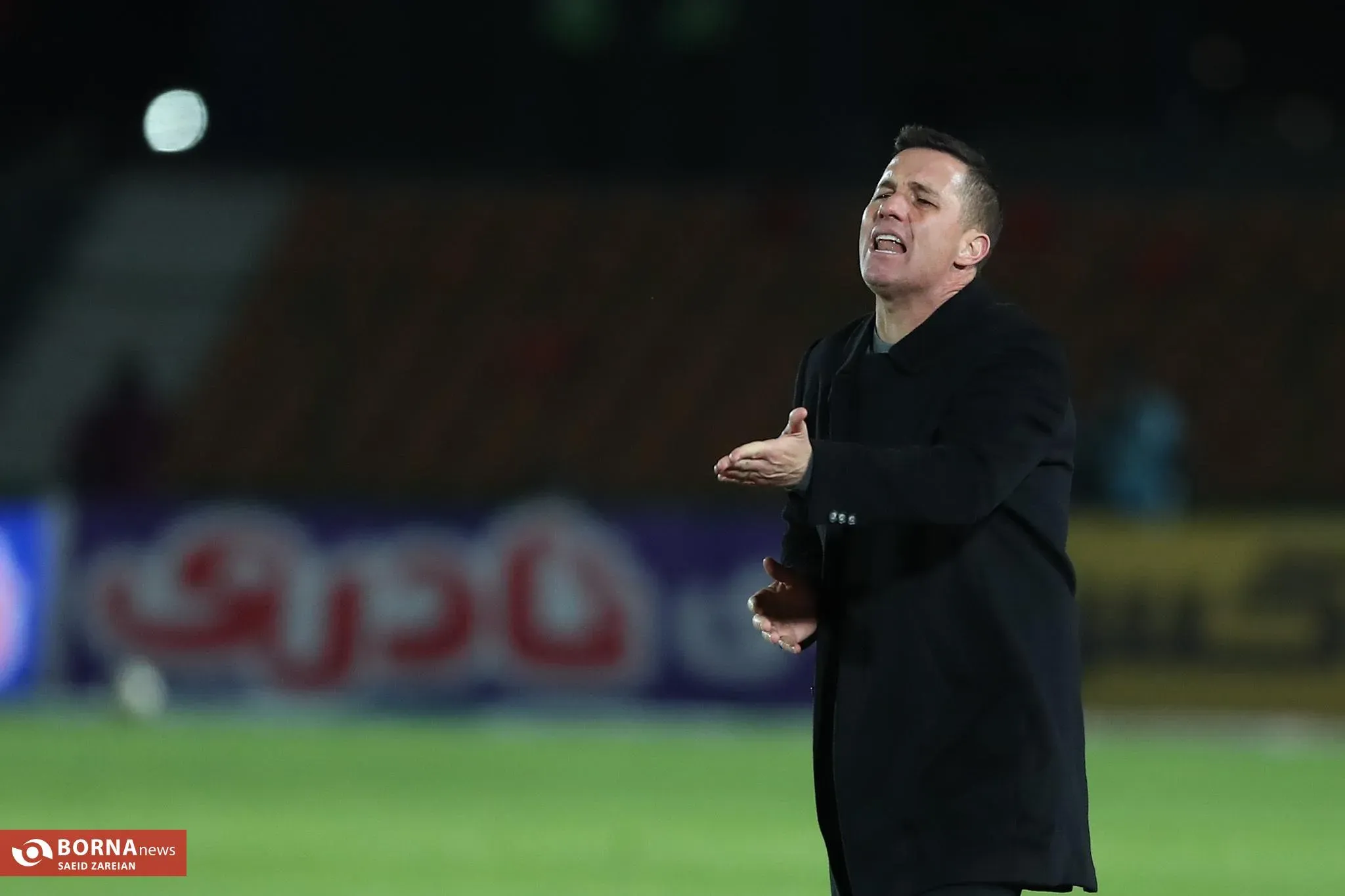 اوسمار ویرا و پرسپولیس در موقعیت اجباری