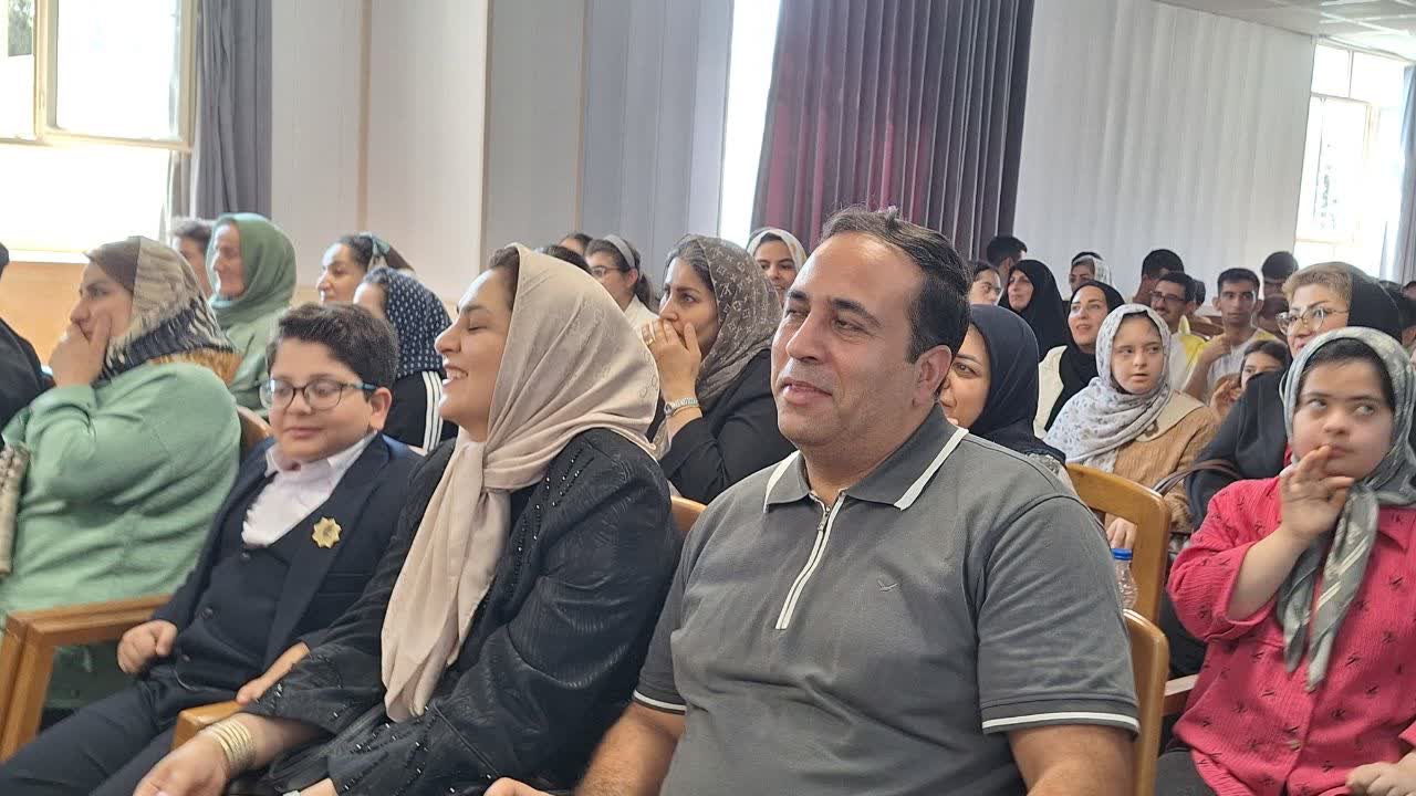 هر دانشآموز استثنایی باید حداقل یک مهارت کسب کند/ استمرار یادگیری دانشآموزان استثنایی در تابستان یک اولویت است هر دانشآموز استثنایی باید حداقل یک مهارت کسب کند/ استمرار یادگیری دانشآموزان استثنایی در تابستان یک اولویت است