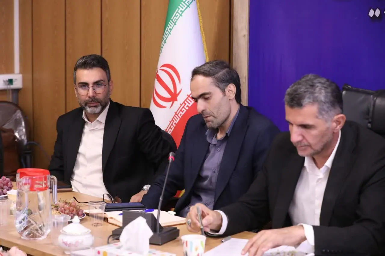 مشکلات جوانان شهرستان آبیک بررسی شد