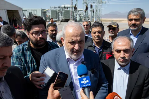وزیر نیرو: خسارات حملات دشمن را فورا جبران می‌کنیم