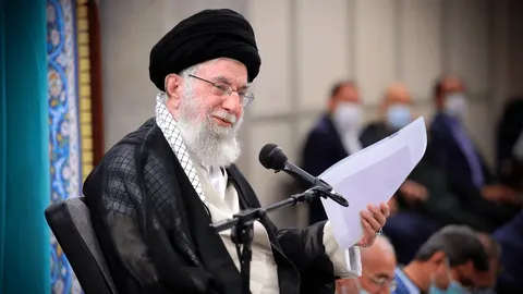 دانشگاه در اندیشه رهبر شهید؛ از مرجعیت علمی تا حل مسائل کشور