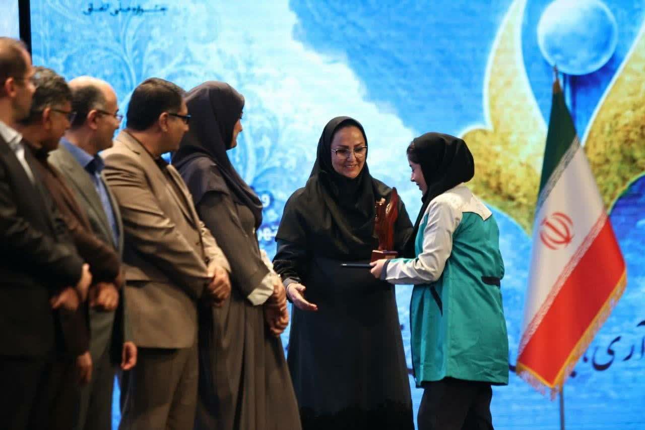 درخشش سازمانهای مردم نهاد جوانان استان در پنجمین جشنواره ملی «اتفاق» درخشش سازمانهای مردم نهاد جوانان استان در پنجمین جشنواره ملی «اتفاق»