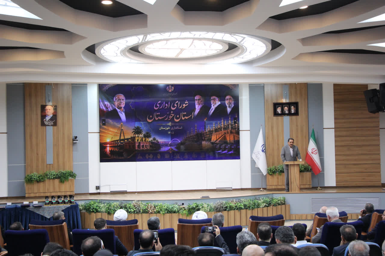 وزیر صمت: بازسازی ایران با فناوری بهتر و به دست صنعتگران انجام می‌شود / ۲ هزار طرح صنعتی خوزستان در صف اجرا قرار دارد