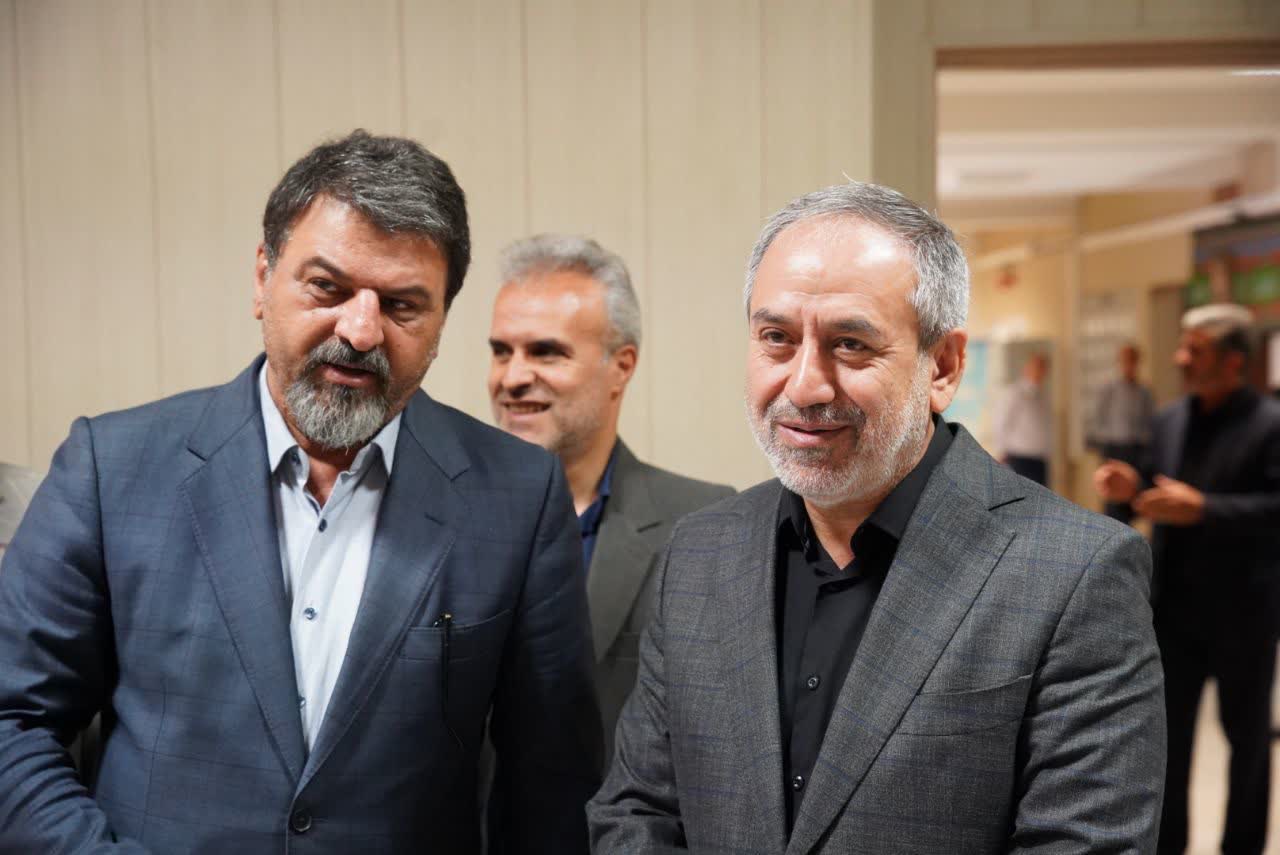 بازدید معاون اقتصادی استاندار از اداره کل صنعت، معدن و تجارت