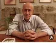 حسن خادم خالق رمان «پابرهنه» درگذشت
