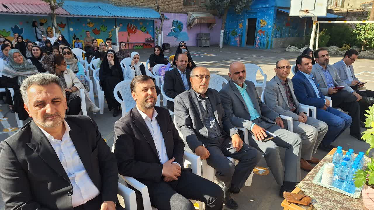 جشن شکوفه ها در مدارس ابتدایی استان قزوین برگزار شد 