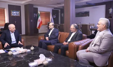 دستور استاندار بر تأمین ساختمان مجهز برای اسناد ملی استان و تاکید بر توجه ویژه به حفظ اسناد و میراث تاریخی مازندران
