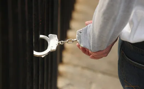 بازداشت فعال فضای مجازی در تهران / کشف مواد مخدر از پاتوق متهم