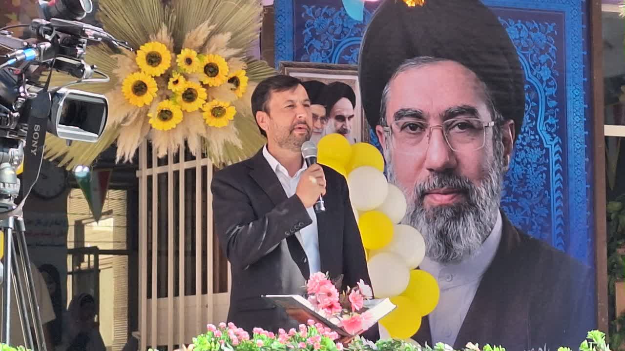 جشن شکوفه ها در مدارس ابتدایی استان قزوین برگزار شد 