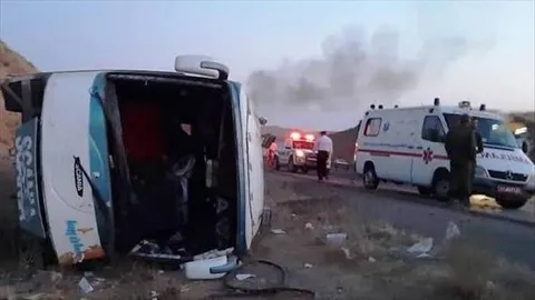 واژگونی اتوبوس در محور عسلویه – سیراف ۷ کشته برجا گذاشت