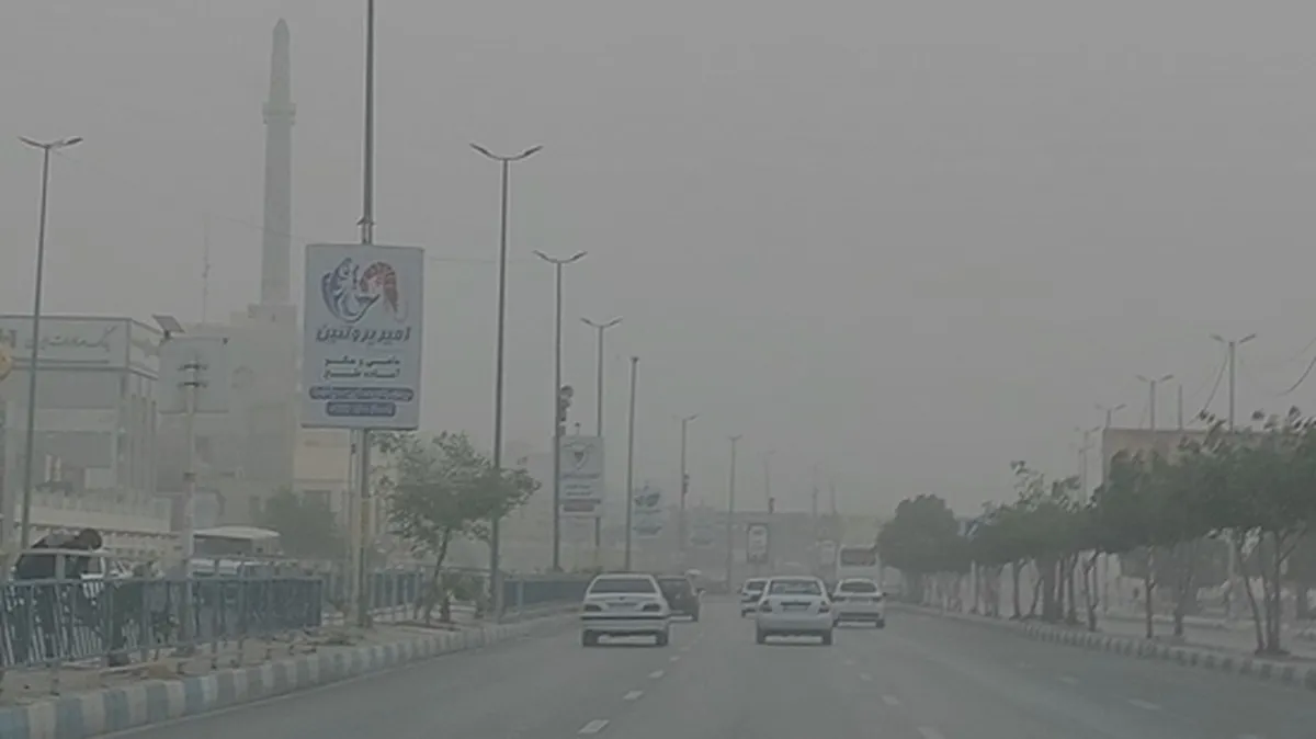 تداوم وضعیت اضطراری در هرمزگان/ کاهش دید افقی در هشت شهرستان
