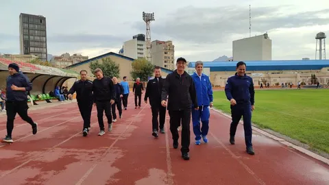 ورزش و کتابخوانی باید به برنامه روزانه مدیران تبدیل شود