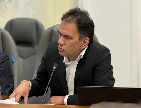 رشد ۶۰ درصدی مراکز آموزش جوار کارگاهی در یزد؛ آموزش مهارتی در کنار خط تولید