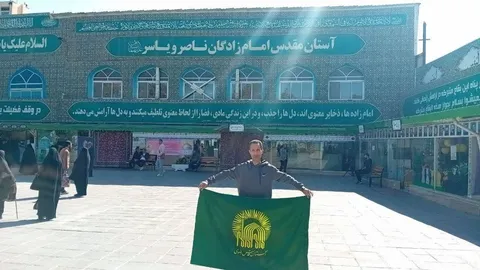 دونده لنگرودی مسیر ۲۴ کیلومتری تا حرم امام رضا (ع) را دوید